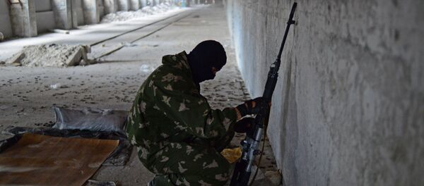 Боец батальона Призрак народного ополчения Луганска - Sputnik Afrique