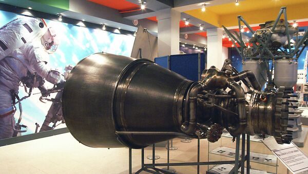 Камера сгорания ракетного двигателя РД-180 - Sputnik Afrique