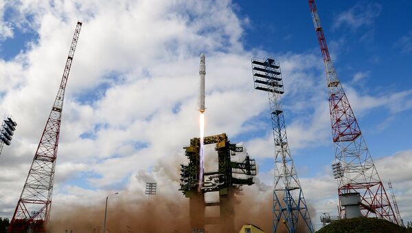 Premier tir du nouveau lanceur russe Angara - Sputnik Afrique
