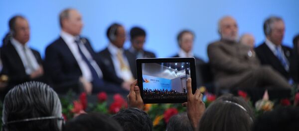 Les BRICS en route vers l'indépendance financière (Poutine) - Sputnik Afrique