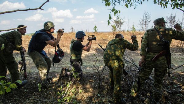 Ukraine: des journalistes russes attaqués au mortier à Lougansk - Sputnik Afrique