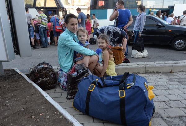 Réfugiés ukrainiens: 50% des Russes favorables à l'octroi de l'asile permanent - Sputnik Afrique
