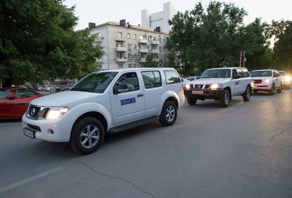 Ukraine/Russie: un obus explose à proximité d'observateurs de l'OSCE - Sputnik Afrique