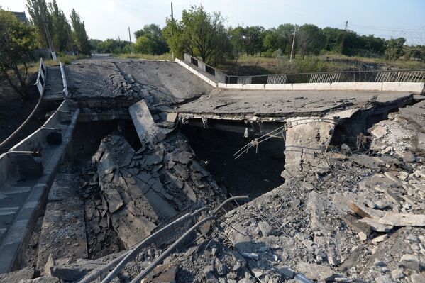 Ukraine: la vie au milieu des ruines - Sputnik Afrique
