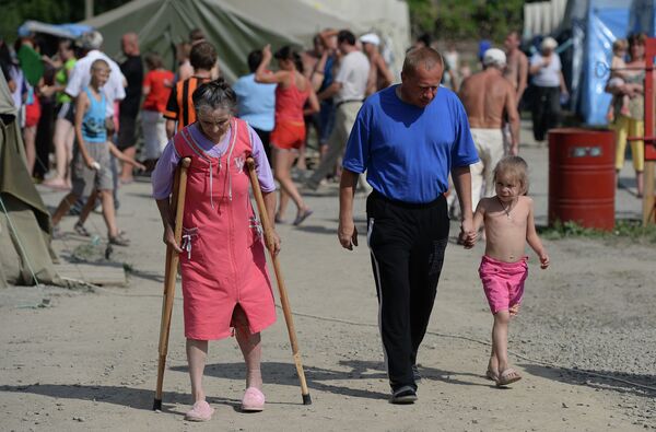 Dans un camp de réfugiés ukrainiens - Sputnik Afrique