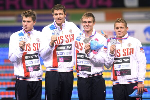 L'équipe russe de relais 4x200 m nage libre décroche l'argent - Sputnik Afrique