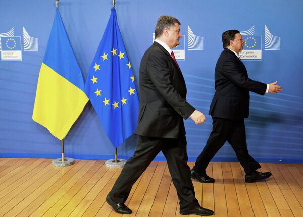 L'UE va débloquer un autre milliard d'euros à l'Ukraine (Kiev) - Sputnik Afrique