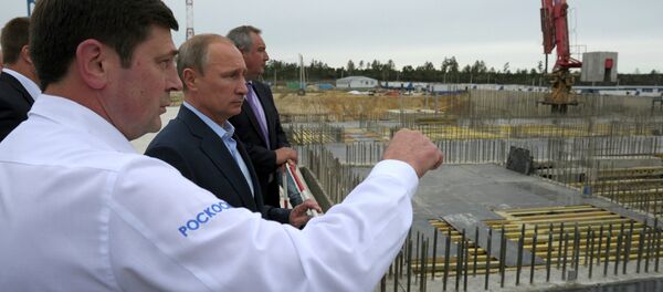 Le Président Poutine visite le cosmodrome Vostochny - Sputnik Afrique