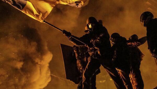 Столкновения протестующих с милицией в центре Киева - Sputnik Afrique