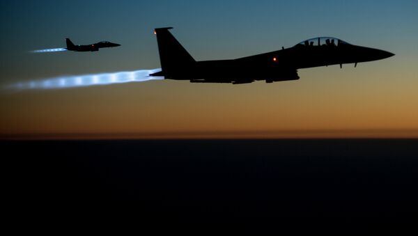 Les avions de chasse américains F-15E Strike Eagle - Sputnik Afrique