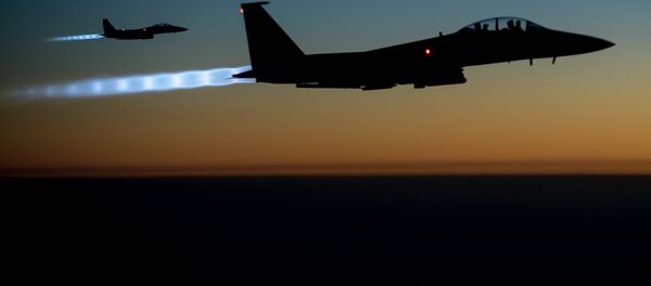 Les avions de chasse américains F-15E Strike Eagle - Sputnik Afrique