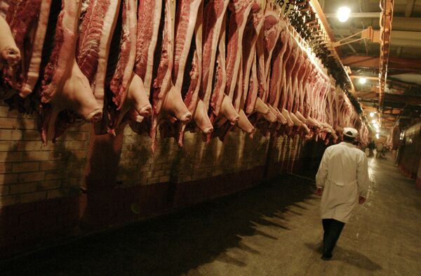 Embargo: la Chine lance les livraisons de porc en Russie - Sputnik Afrique