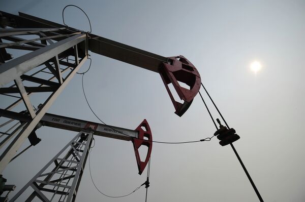 Pétrole: le prix du baril pourrait bientôt atteindre 90 USD (ministre iranien) - Sputnik Afrique
