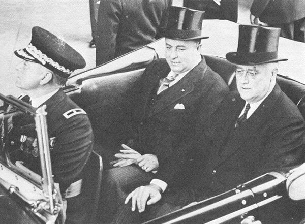 Franklin Delano Roosevelt et dictateur nicaraguayen Anastasio Somoza Debayle, 5 may, 1939 - Sputnik Afrique