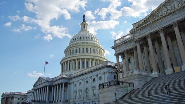 Sanctions antirusses: le Sénat US adopte une nouvelle loi - Sputnik Afrique