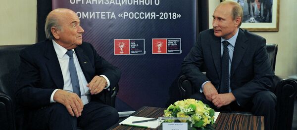 Le président de la FIFA Joseph Blatter et le président russe Vladimir Poutine - Sputnik Afrique