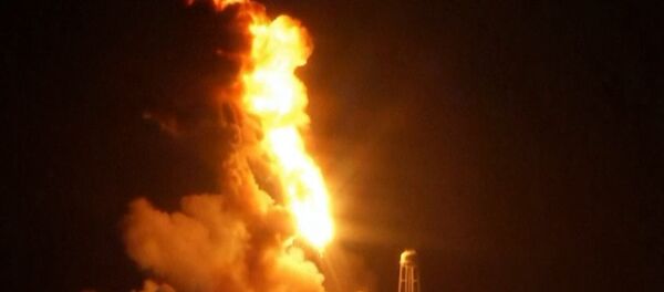 Etats-Unis: le lanceur spatial Antares explose au décollage - Sputnik Afrique