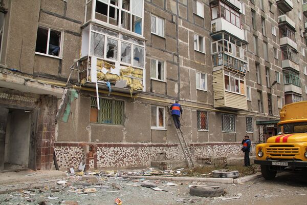 Ukraine: cinq morts et 17 civils blessés dans le Donbass - Sputnik Afrique