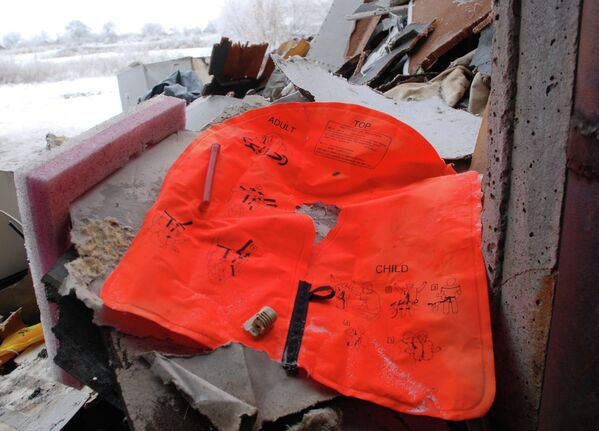Le lieu du crash et des fragments du Boeing malaisien dans le Donbass - Sputnik Afrique