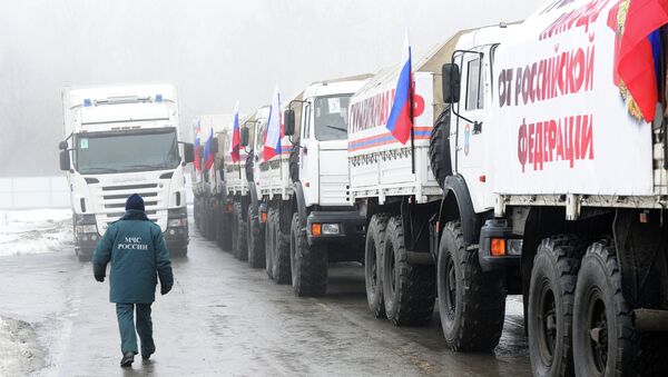Donbass/9e convoi humanitaire: les camions rentrent en Russie - Sputnik Afrique
