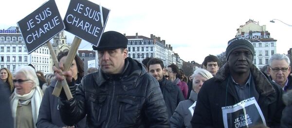 Marche républicaine : plus de 3 millions de manifestants dans toute la France - Sputnik Afrique