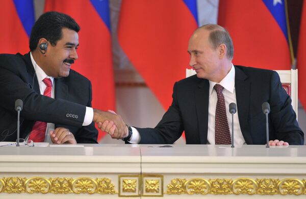 Vladimir Poutine et Nicolas Maduro (Archives) - Sputnik Afrique