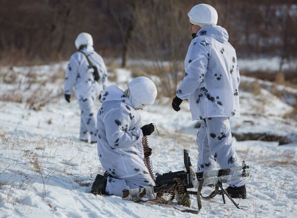 Extrême-Orient russe: exercices des fusiliers arctiques - Sputnik Afrique